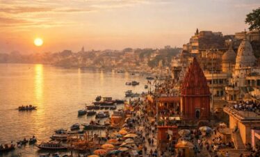 Golden Triangle Tour with Varanasi