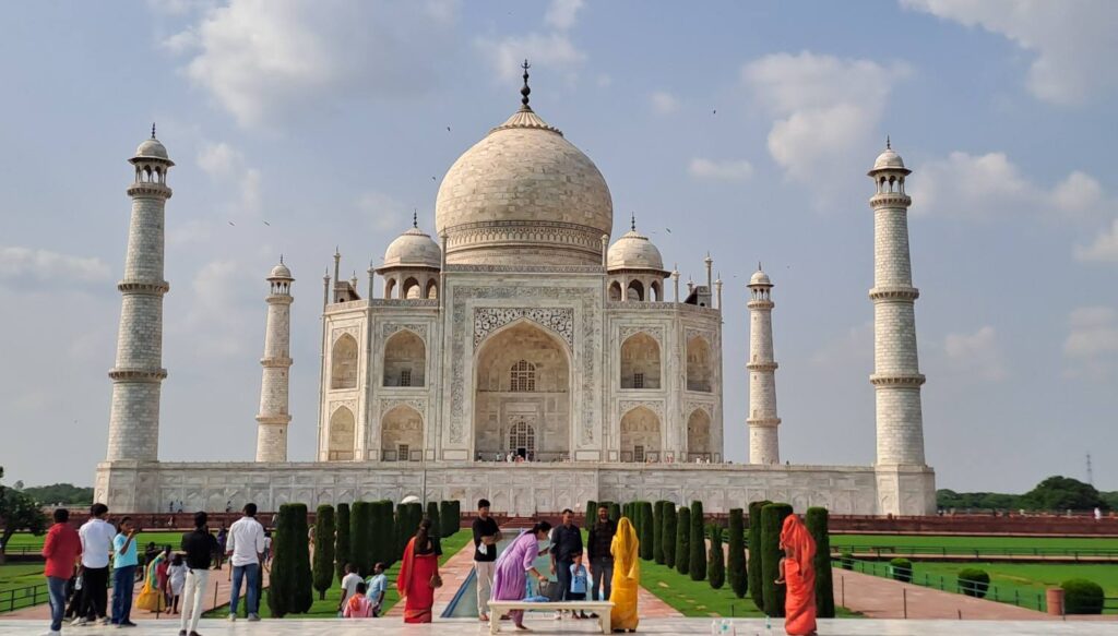 Taj Mahal 1